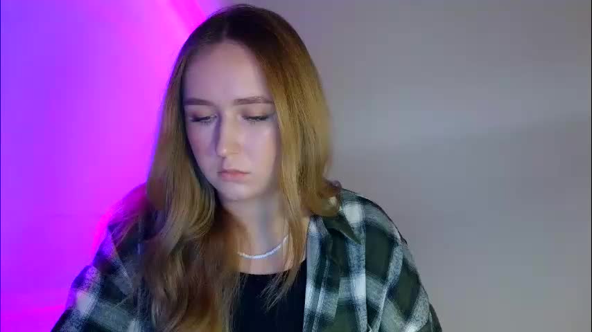 lulu_baby1 Cam Model Chat October 12, 2025