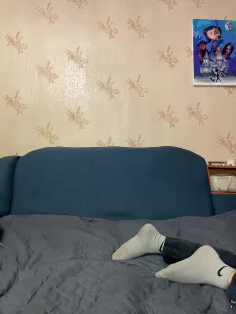 Sun-Moon Cam Model Chat October 12, 2025