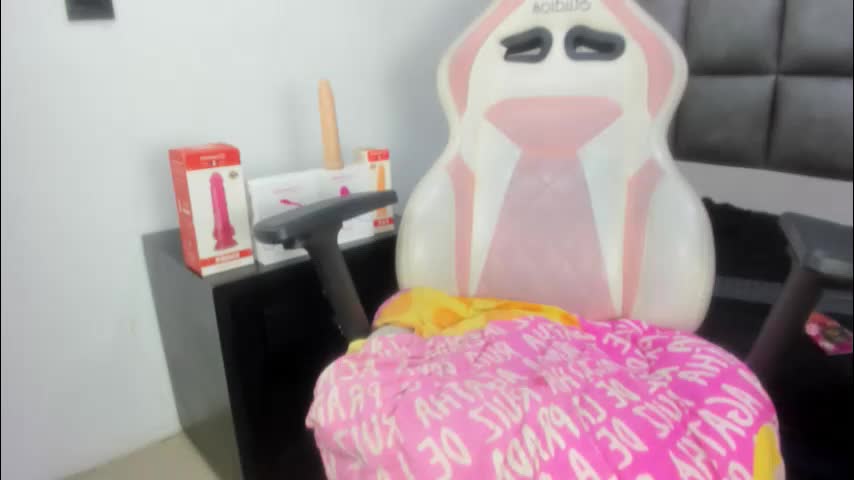 laura__js_ Cam Model Chat October 13, 2025