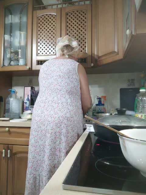 MonaMonako Cam Model Chat October 13, 2025