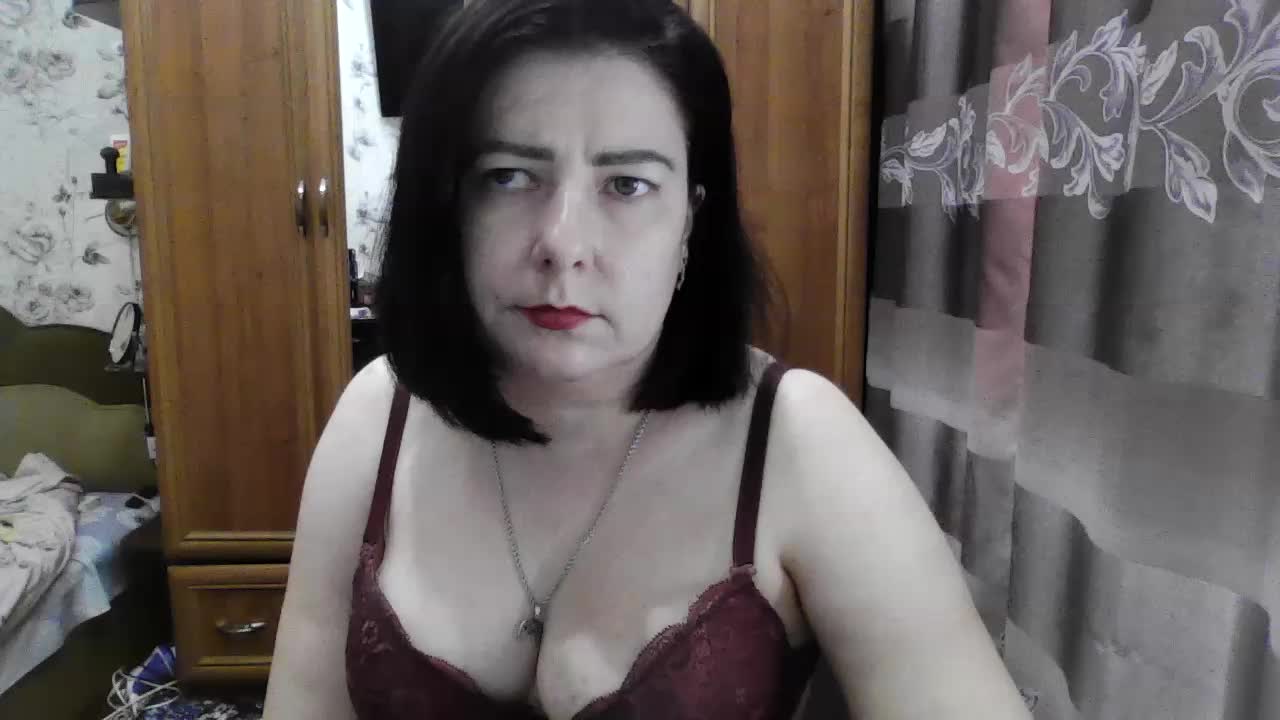 SophieNightAh Cam Model Chat October 13, 2025