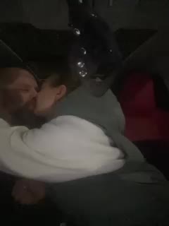 YuGoVi Cam Model Chat October 13, 2025