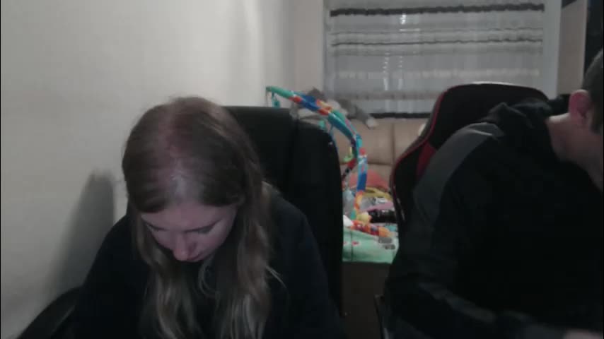 jenisandpeter Cam Model Chat October 13, 2025