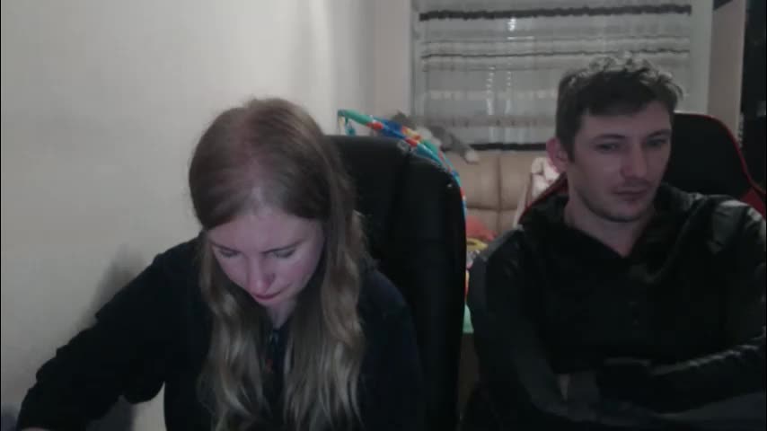 jenisandpeter Cam Model Chat October 13, 2025