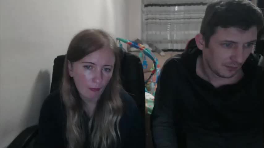 jenisandpeter Cam Model Chat October 13, 2025