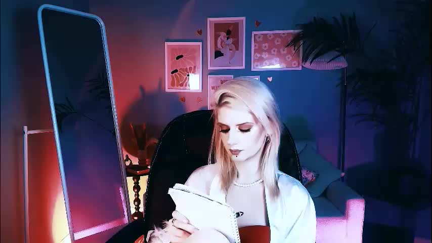 noah_elmer Cam Model Chat October 13, 2025