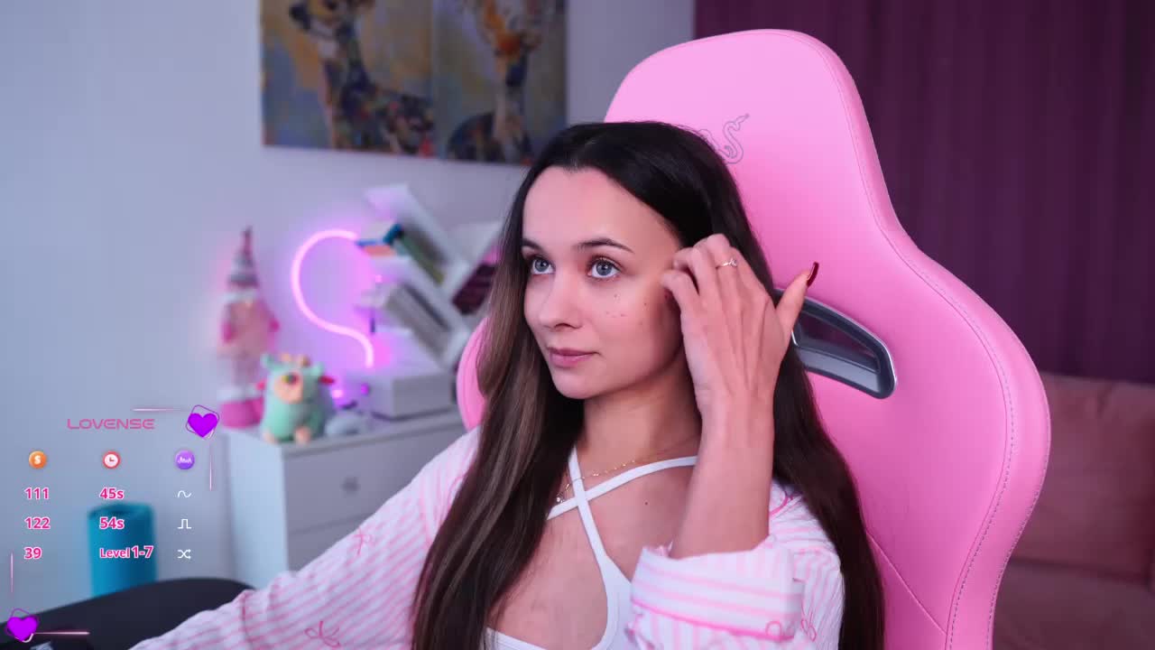 JuicyAngel Cam Model Chat October 13, 2025