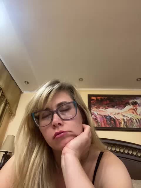 Elegant00Girl Cam Model Chat October 13, 2025