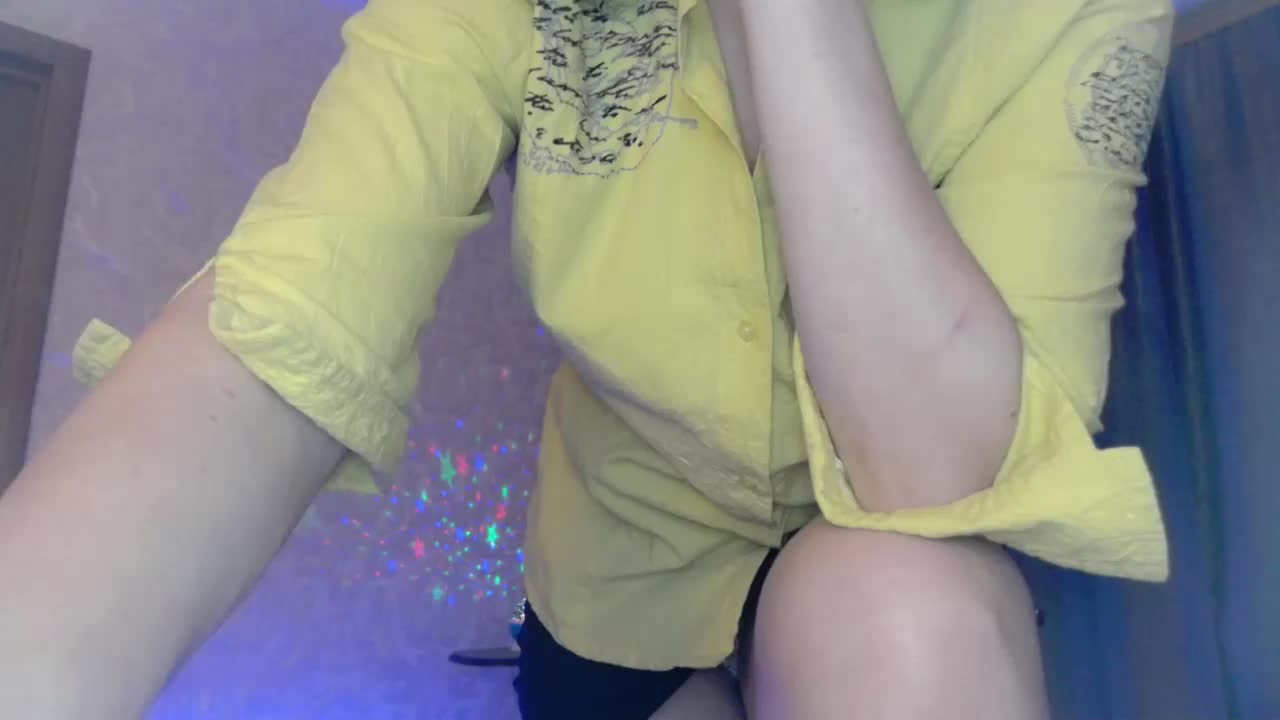 elenaza01 Cam Model Chat October 13, 2025