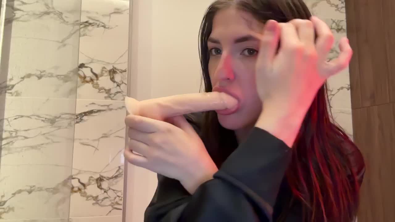 SelenaMoon Cam Model Chat October 13, 2025