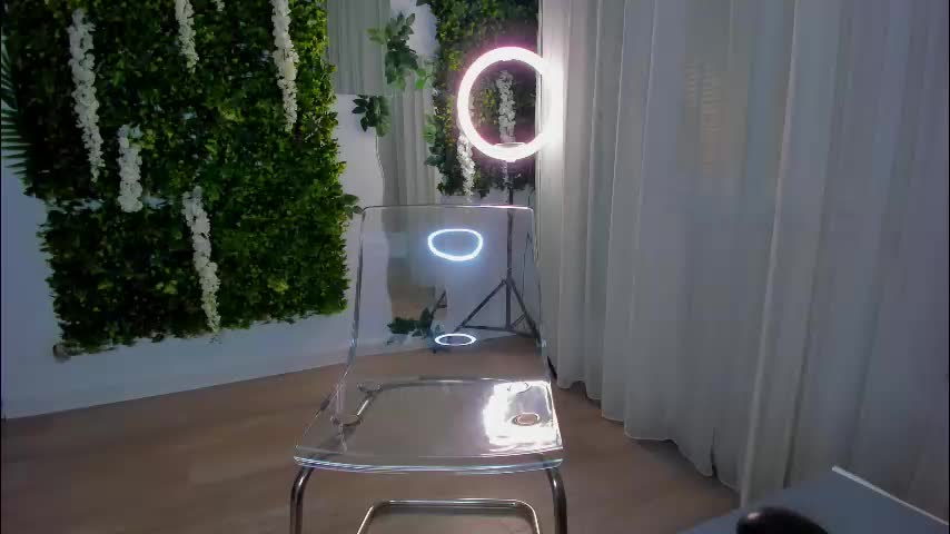 zinasquirts Cam Model Chat October 13, 2025