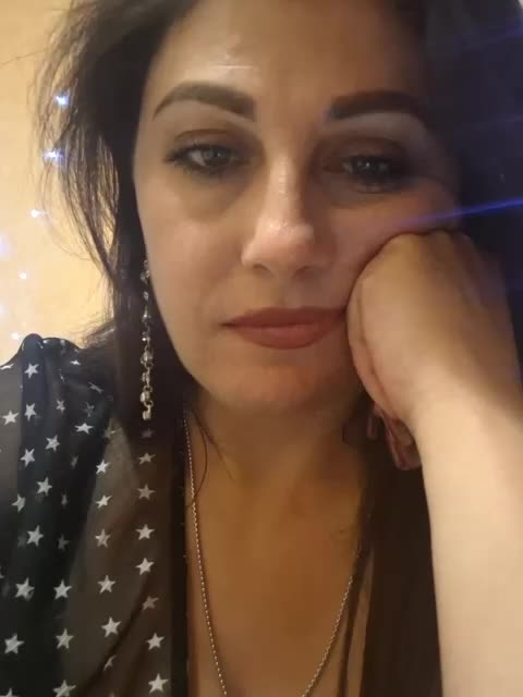 AmyRoses Cam Model Chat October 13, 2025