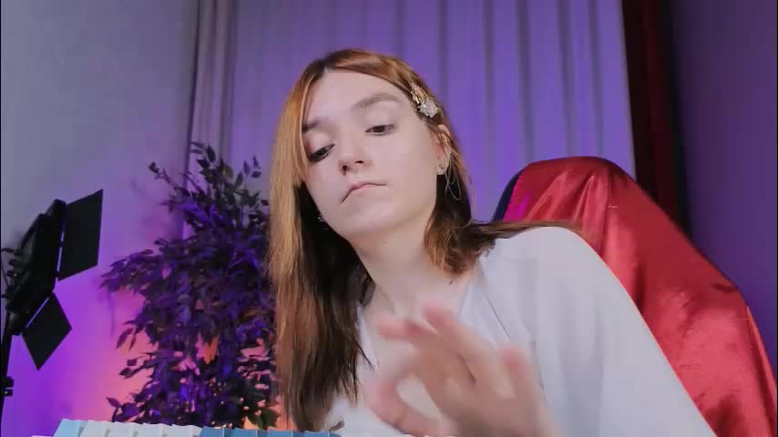 astra_lis Cam Model Chat October 13, 2025