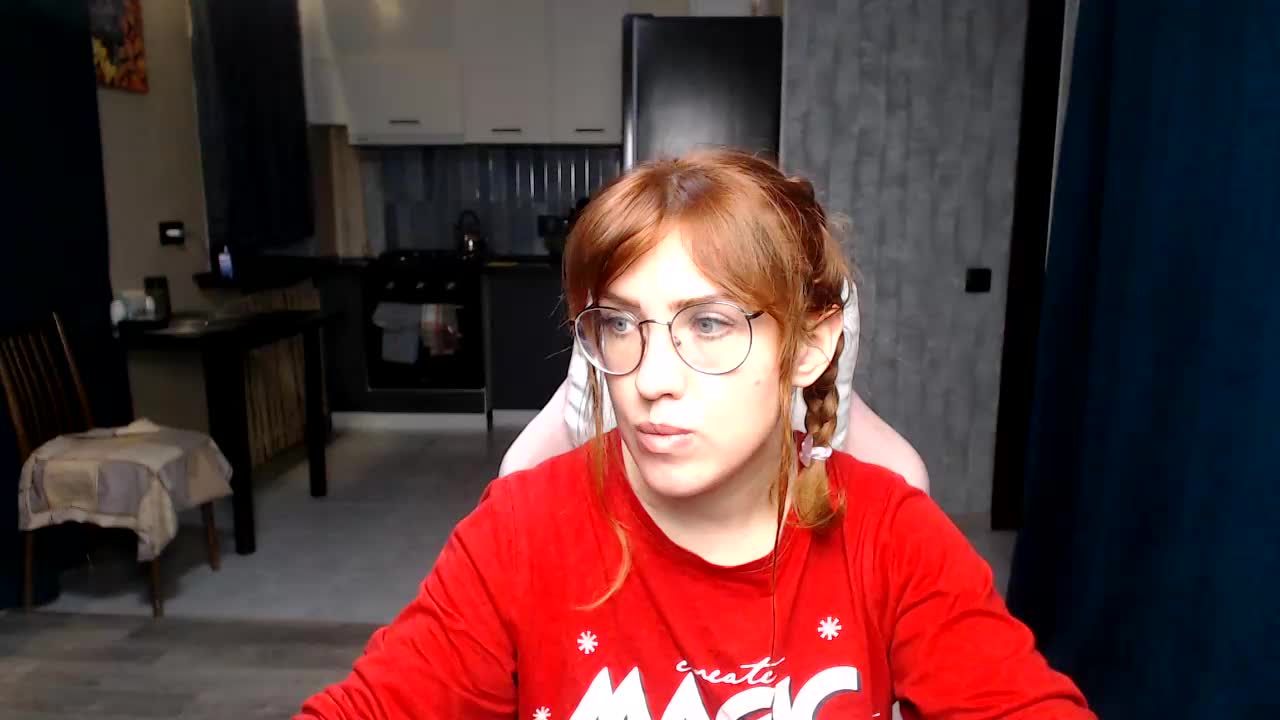 Regimasmile Cam Model Chat October 13, 2025