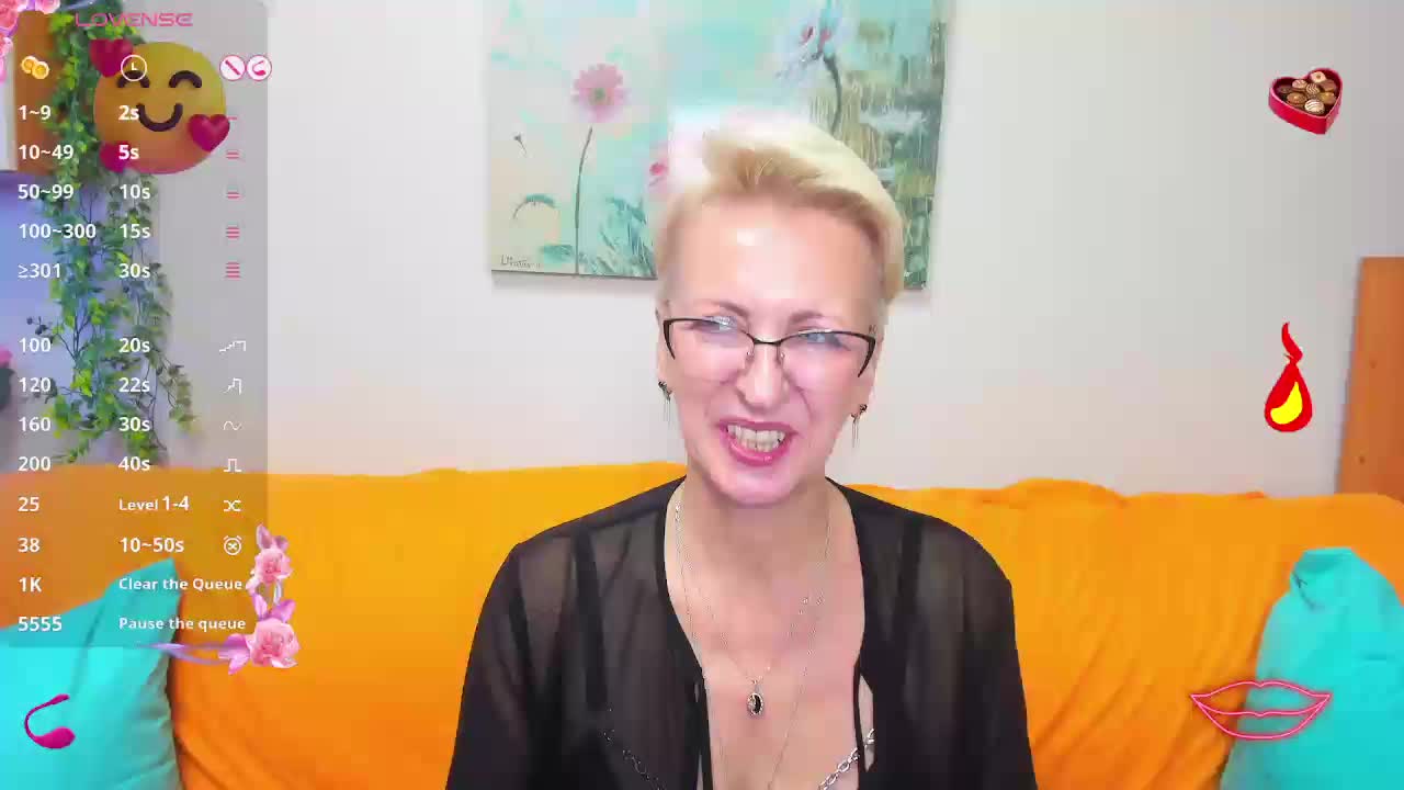 iamyourdream89 Cam Model Chat October 13, 2025