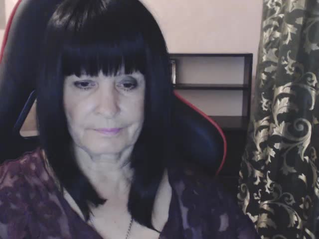 KatarinaGloss Cam Model Chat October 13, 2025