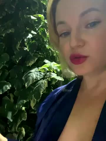 Lady__Maria Cam Model Chat October 13, 2025