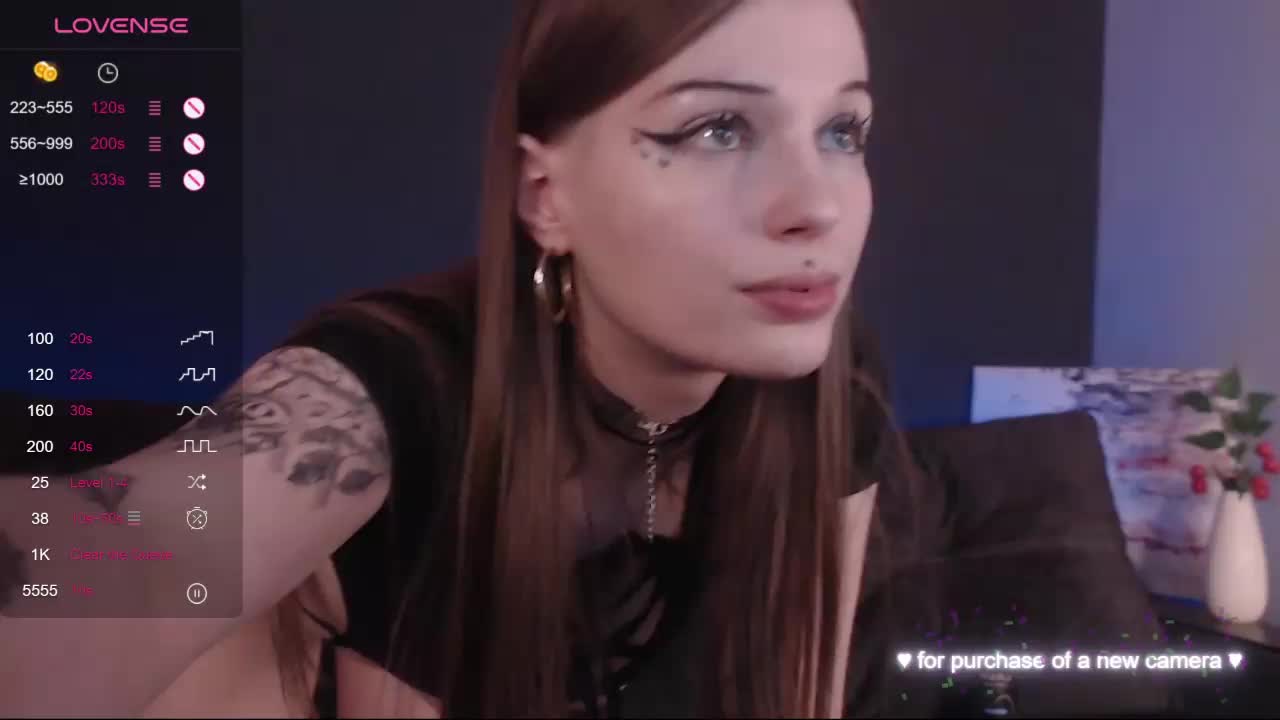 Nutsy-kitty Cam Model Chat October 13, 2025