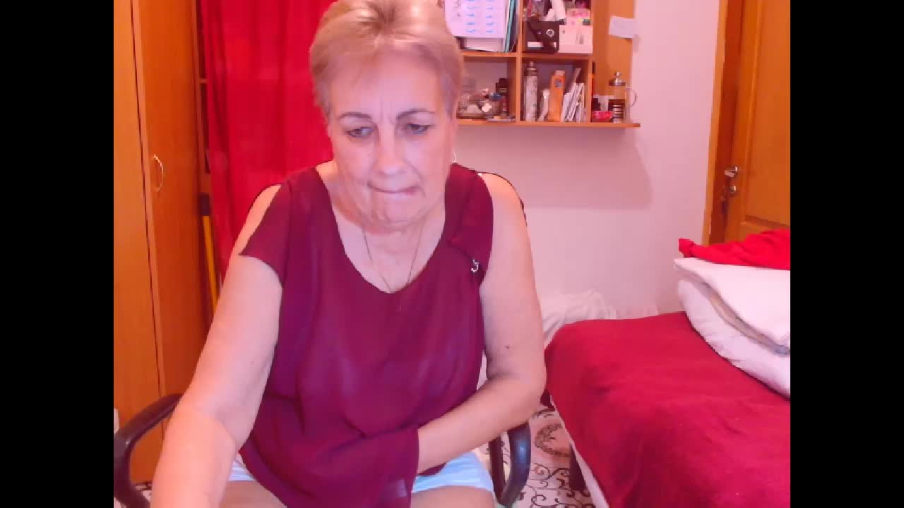 Victoria5643 Cam Model Chat October 13, 2025