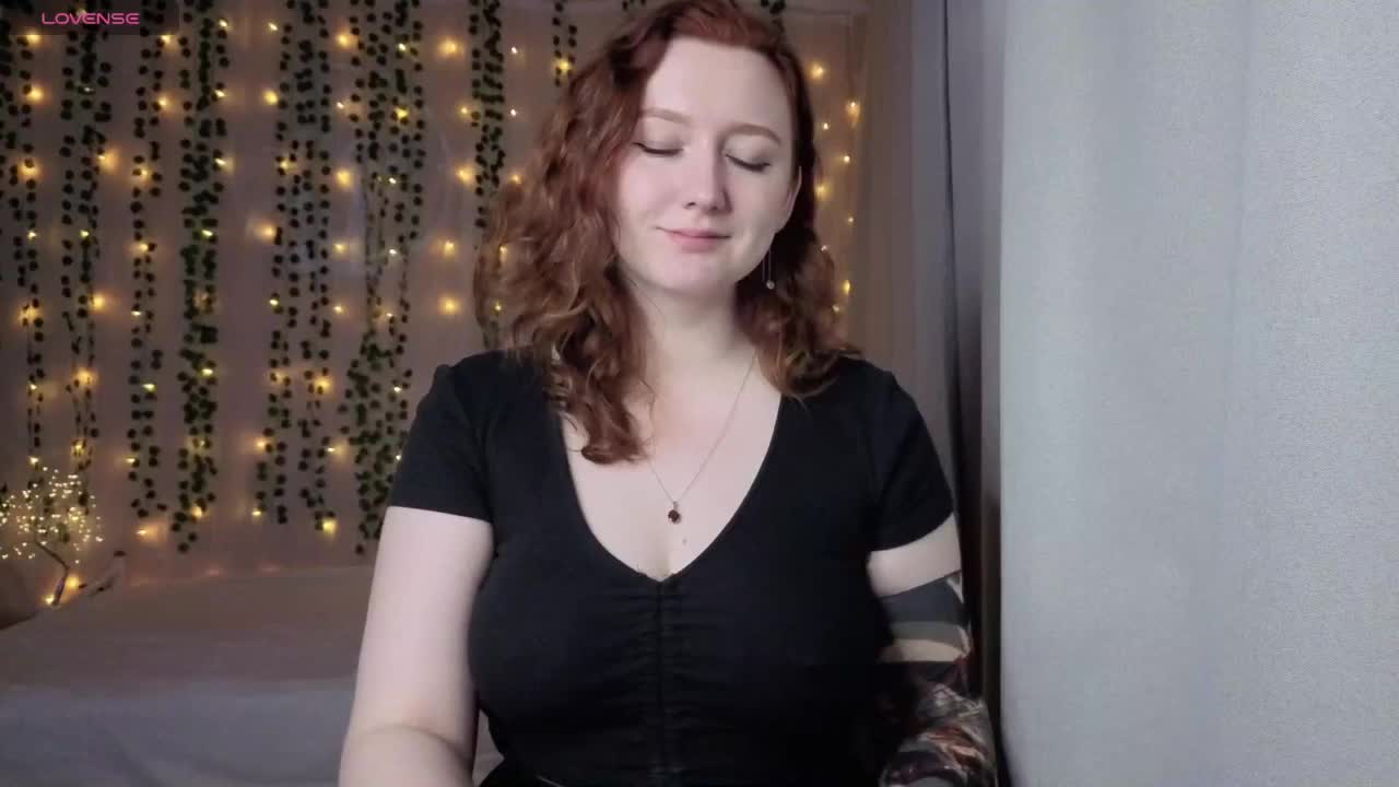 _ksenon_ Cam Model Chat October 13, 2025