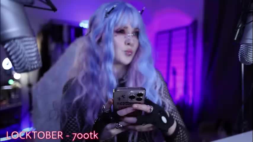 yesdarkqueen Cam Model Chat October 13, 2025