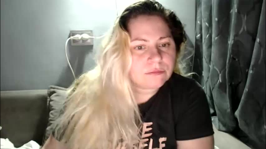 candycream74 Cam Model Chat October 13, 2025