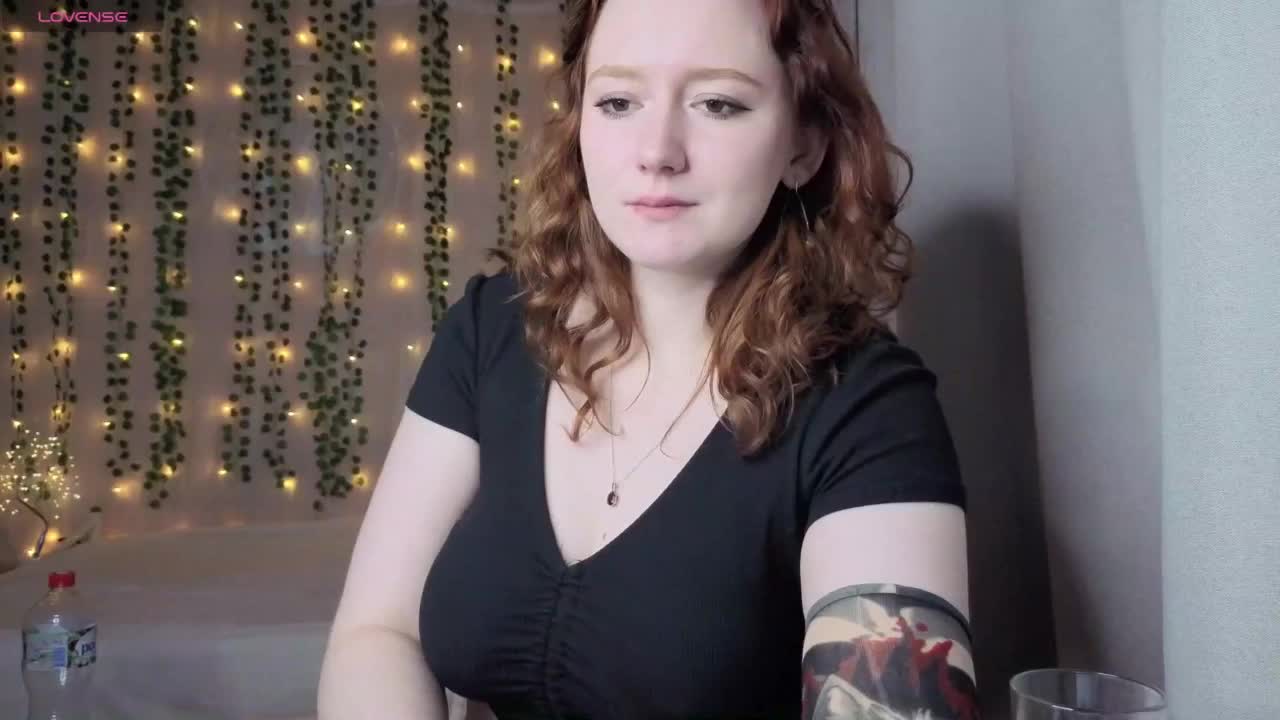 _ksenon_ Cam Model Chat October 13, 2025