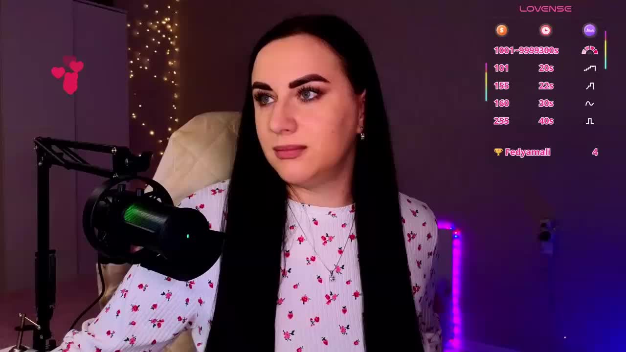 YURIEVNA13 Cam Model Chat October 13, 2025