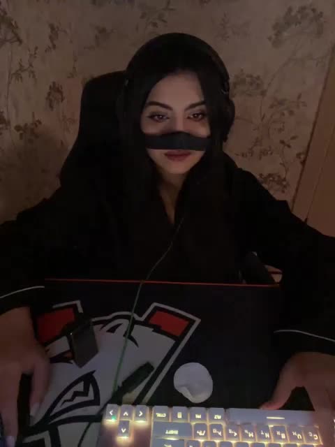 Aloeloea Cam Model Chat October 13, 2025