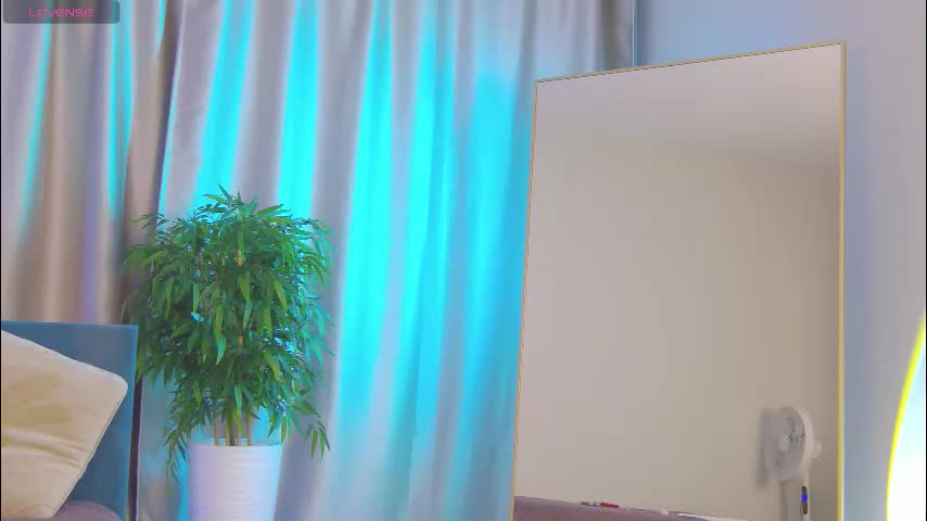 _solar_jane_ Cam Model Chat October 13, 2025