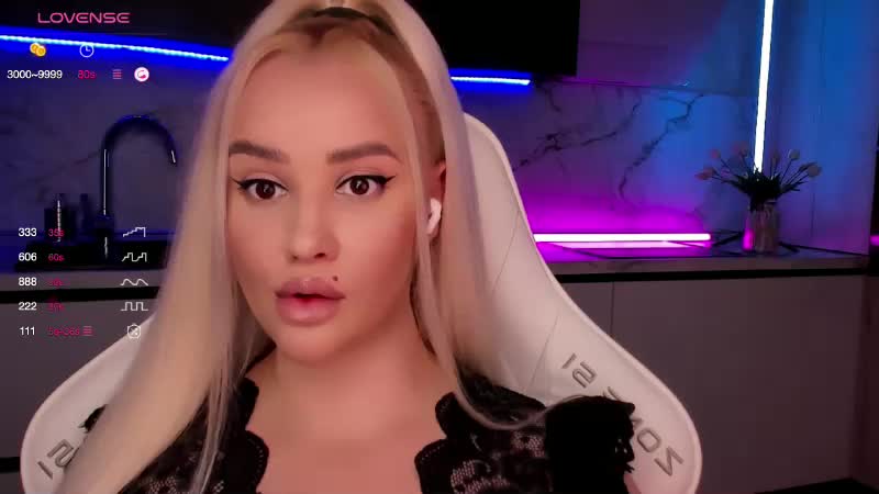 In-your-fucking-mind Cam Model Chat October 13, 2025