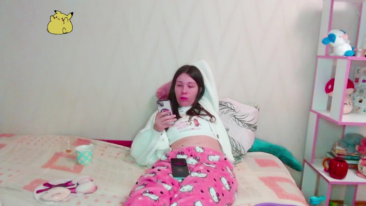 pikach00 Cam Model Chat October 13, 2025