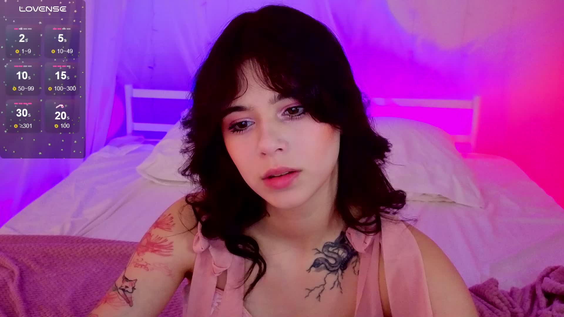 CoralineJones Cam Model Chat October 13, 2025