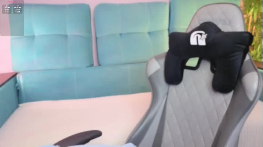 nanami_v02 Cam Model Chat October 13, 2025