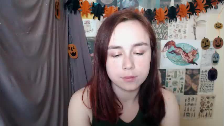 veryveryvery_shy Cam Model Chat October 13, 2025