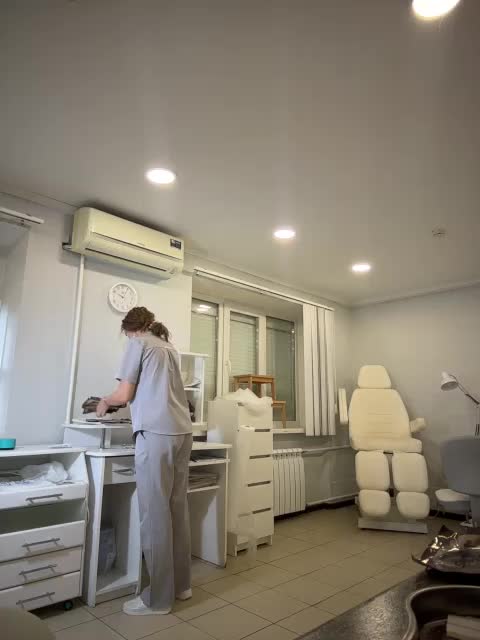 SinfulTyan Cam Model Chat October 13, 2025