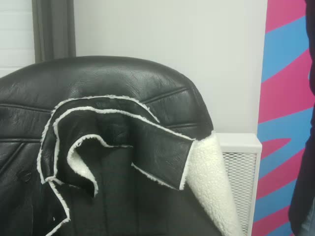 Darinac Cam Model Chat October 13, 2025