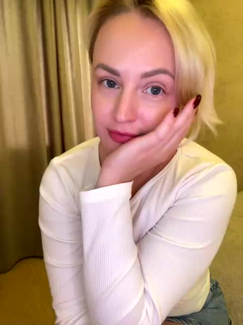 CozySandra Cam Model Chat October 13, 2025