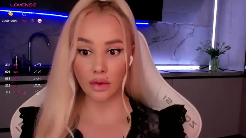 In-your-fucking-mind Cam Model Chat October 13, 2025