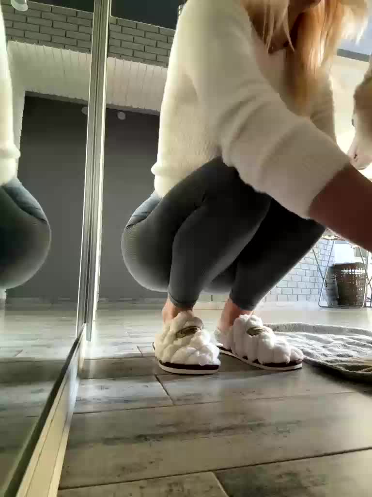 AlisaSecret Cam Model Chat October 13, 2025