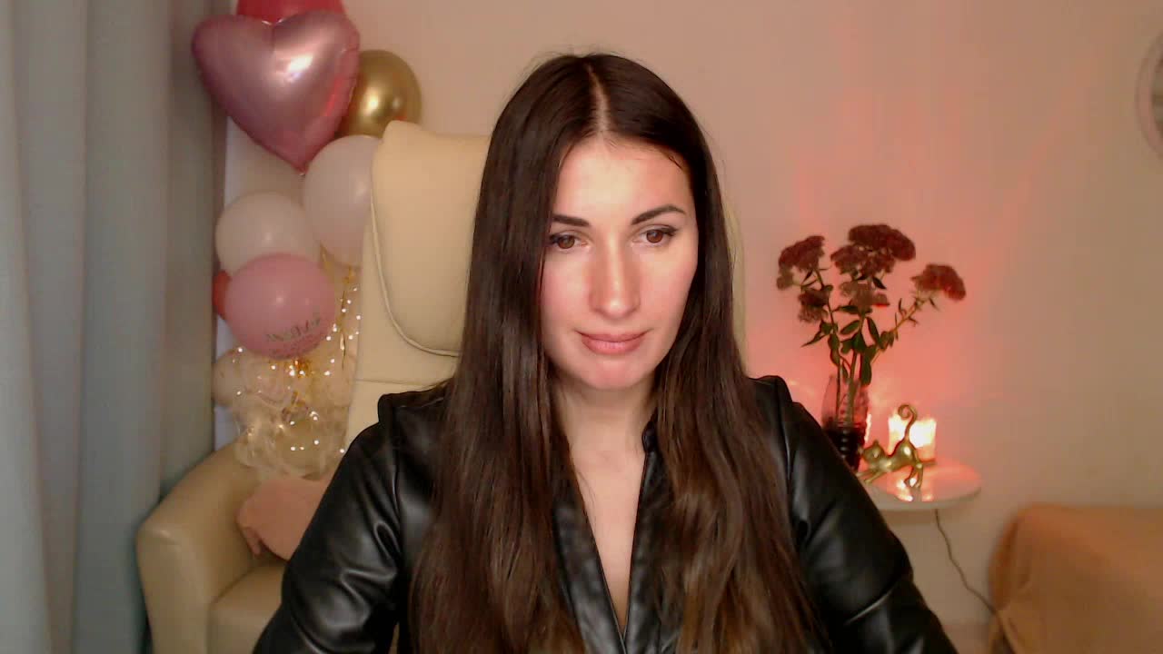 MaryMalory11 Cam Model Chat October 13, 2025