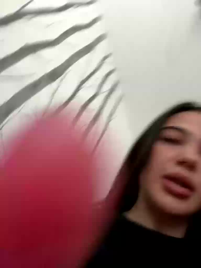 Anna_Dark Cam Model Chat October 13, 2025