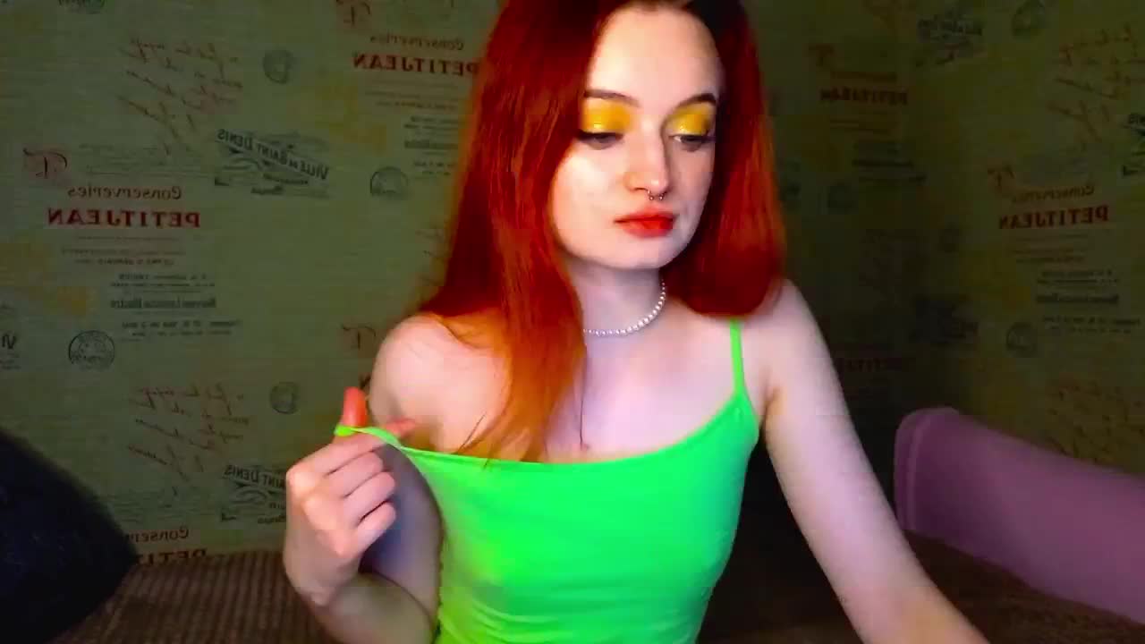 emiless Cam Model Chat October 13, 2025