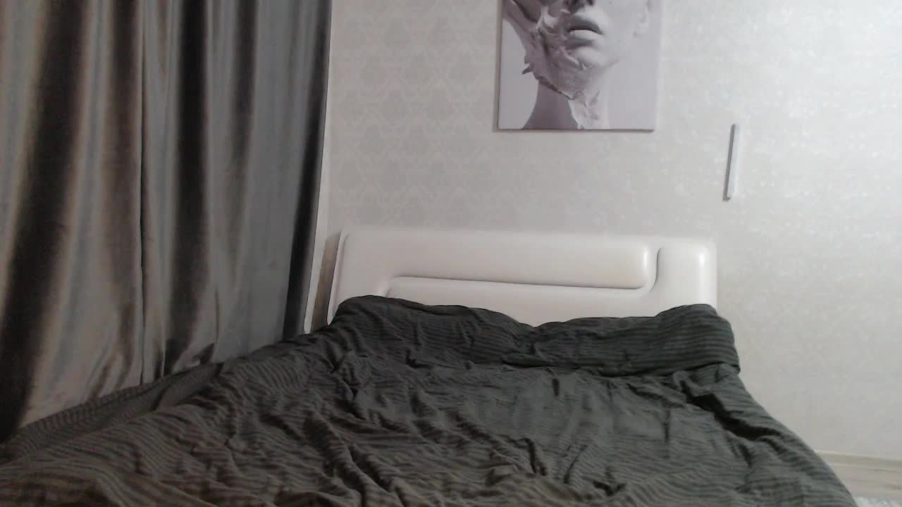 LenaGordon Cam Model Chat October 13, 2025