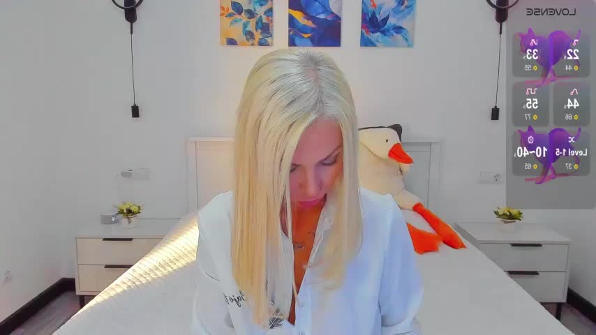 Miya_Kisss Cam Model Chat October 13, 2025