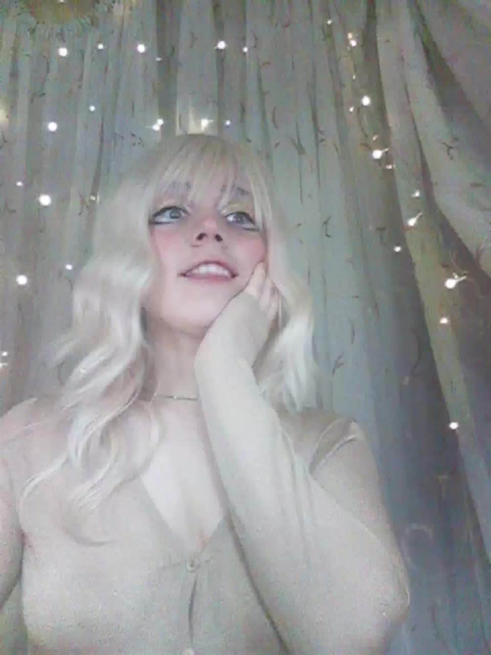 -Ramona- Cam Model Chat October 13, 2025