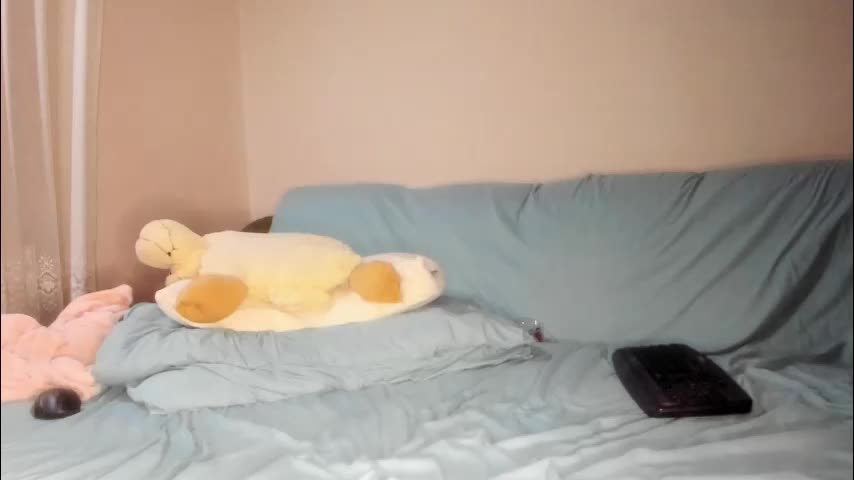 issabelle_69_2025-10-13_08-39-15_058 Cam Model Chat October 13, 2025