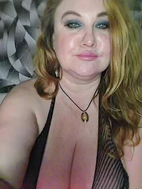 -Your_dream- Cam Model Chat October 13, 2025