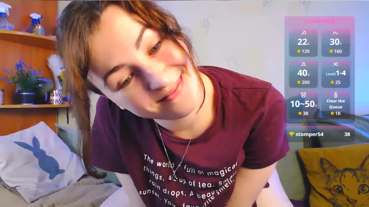 Caroline1995 Cam Model Chat October 13, 2025