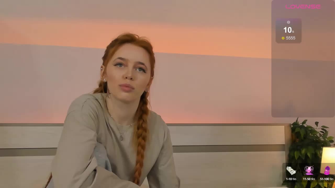 Phoenix_Margo Cam Model Chat October 13, 2025